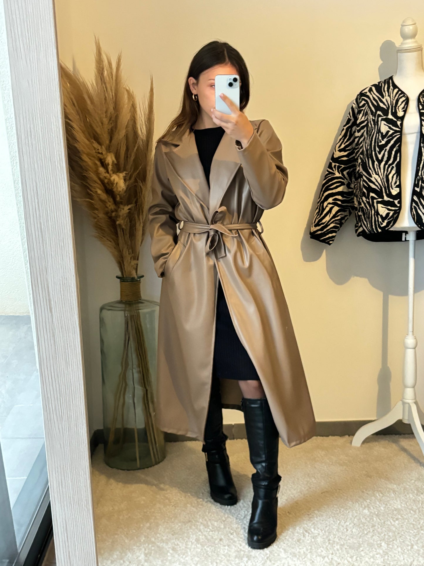 Trench simili-cuir beige