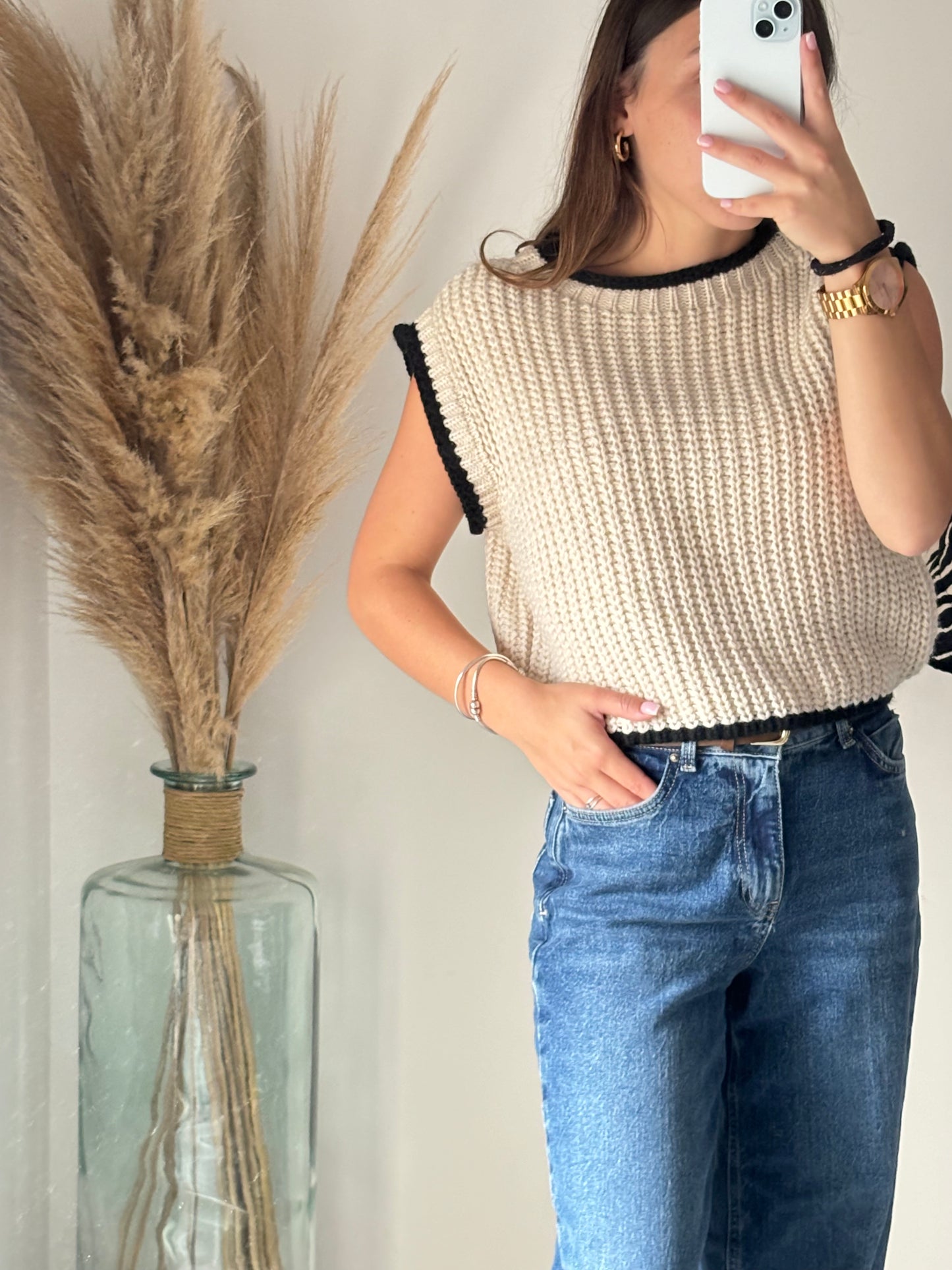 Pull sans manche « Gaby » beige